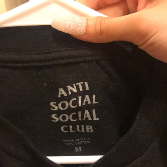 playboy x antisocial short sleeve - Picture 3 of 3